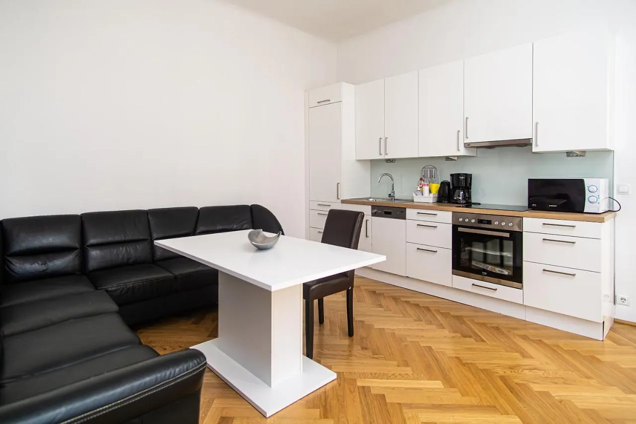 Raimond Apartment Ottakring Top 22 Vienna Austria